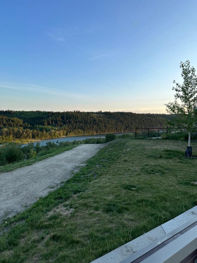 2 Bedroom 2 Washrooms Brand New Beautiful & Cozy Suite Calgary Zewnętrze zdjęcie